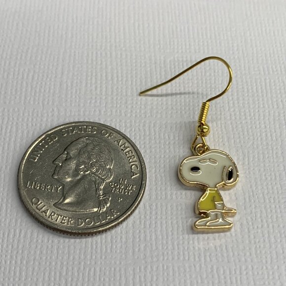 Snoopy Earring, Peanuts Earring, Gift Idea, Snoopy Charm, Peanuts Charm, Snoopy - Picture 4 of 5